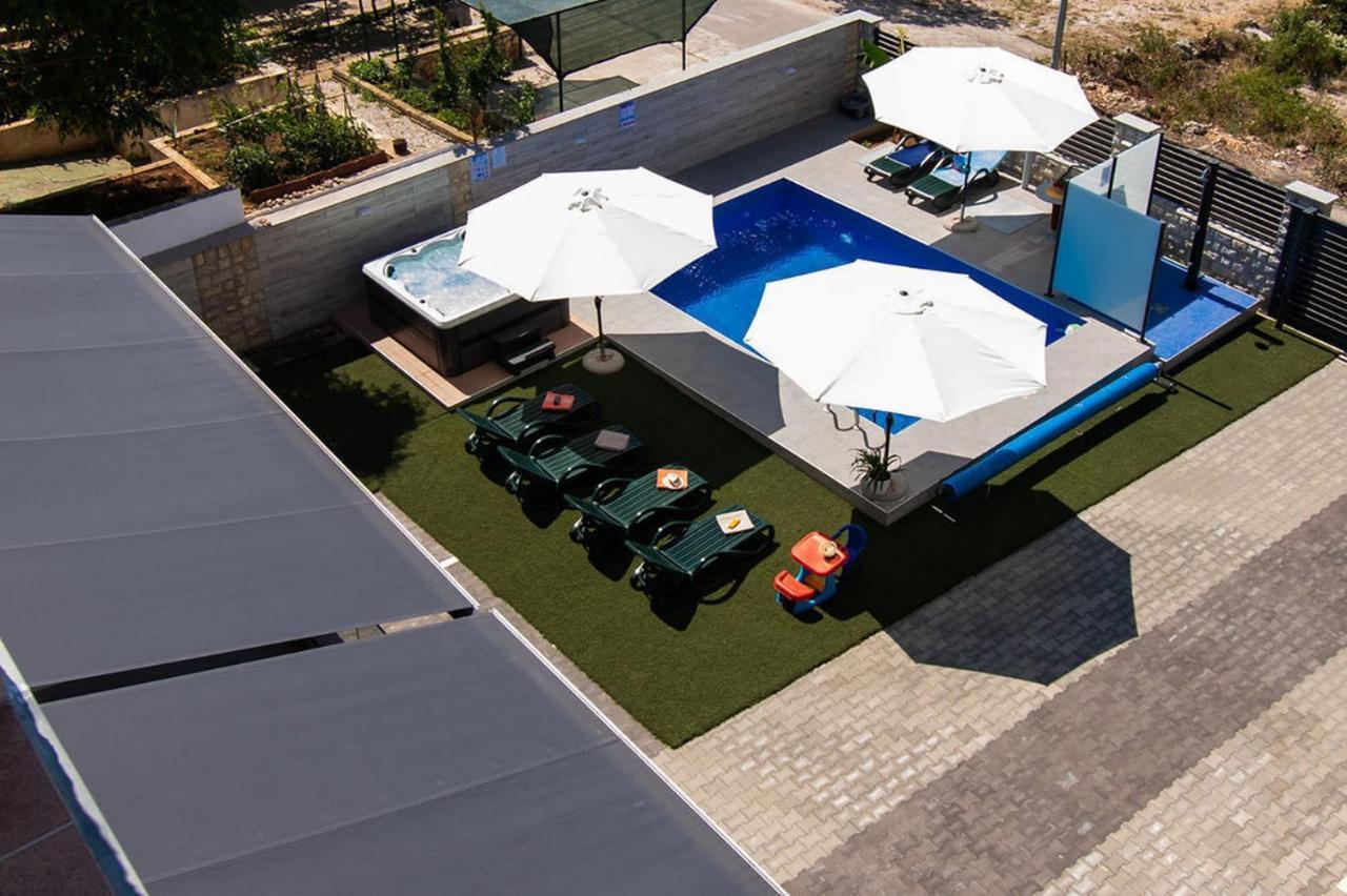Apartments Villa As Jezera Exterior photo